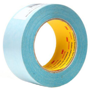 The 3M™ Splicing System 9990N is a double coated, splittable tape construction featuring an acrylic adhesive and an easy release paper liner, with liner scored for easy manual application and built-in sensor layer.